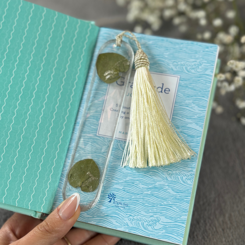 Resin Bookmark – Ocean Blue Gradient